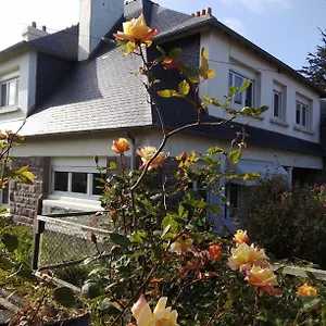 Chaleureuse Maison Bretonne Pleubian